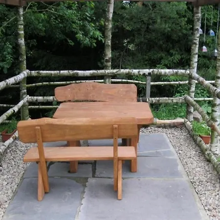 בית נופש In Szopa Mit Garten Und Terrasse Miechucino